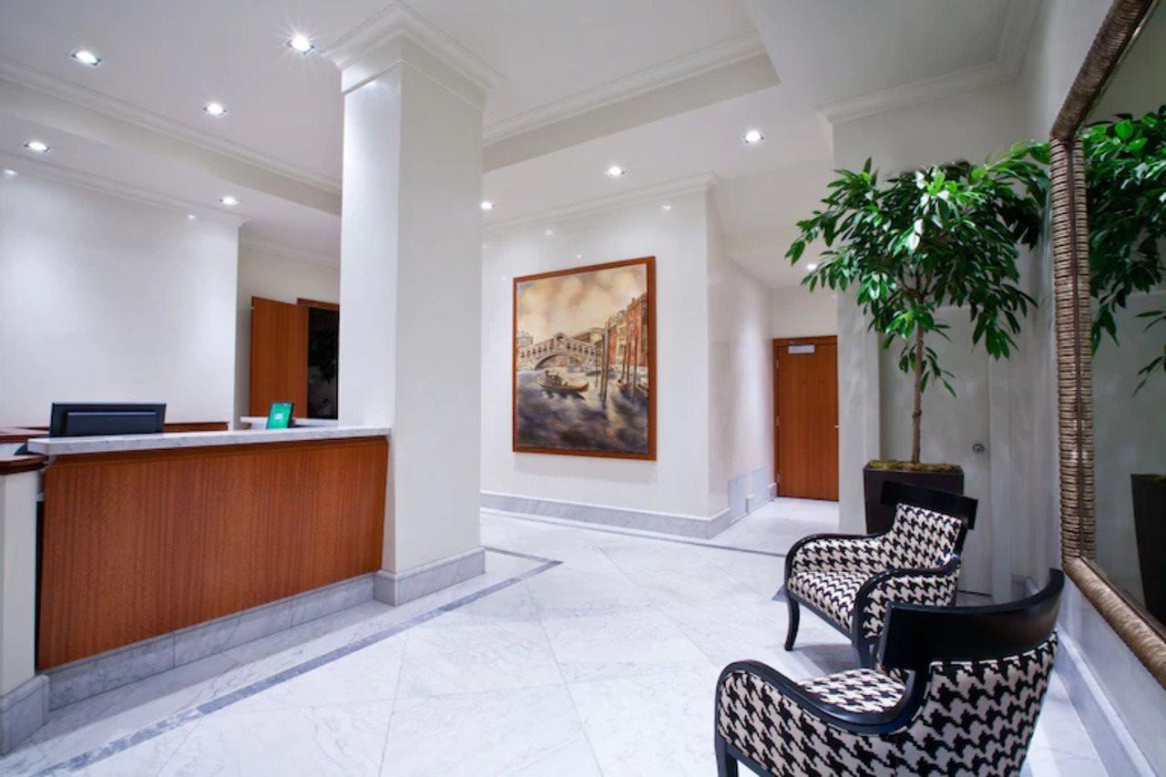 Hotel Rialto Victoria Ngoại thất bức ảnh