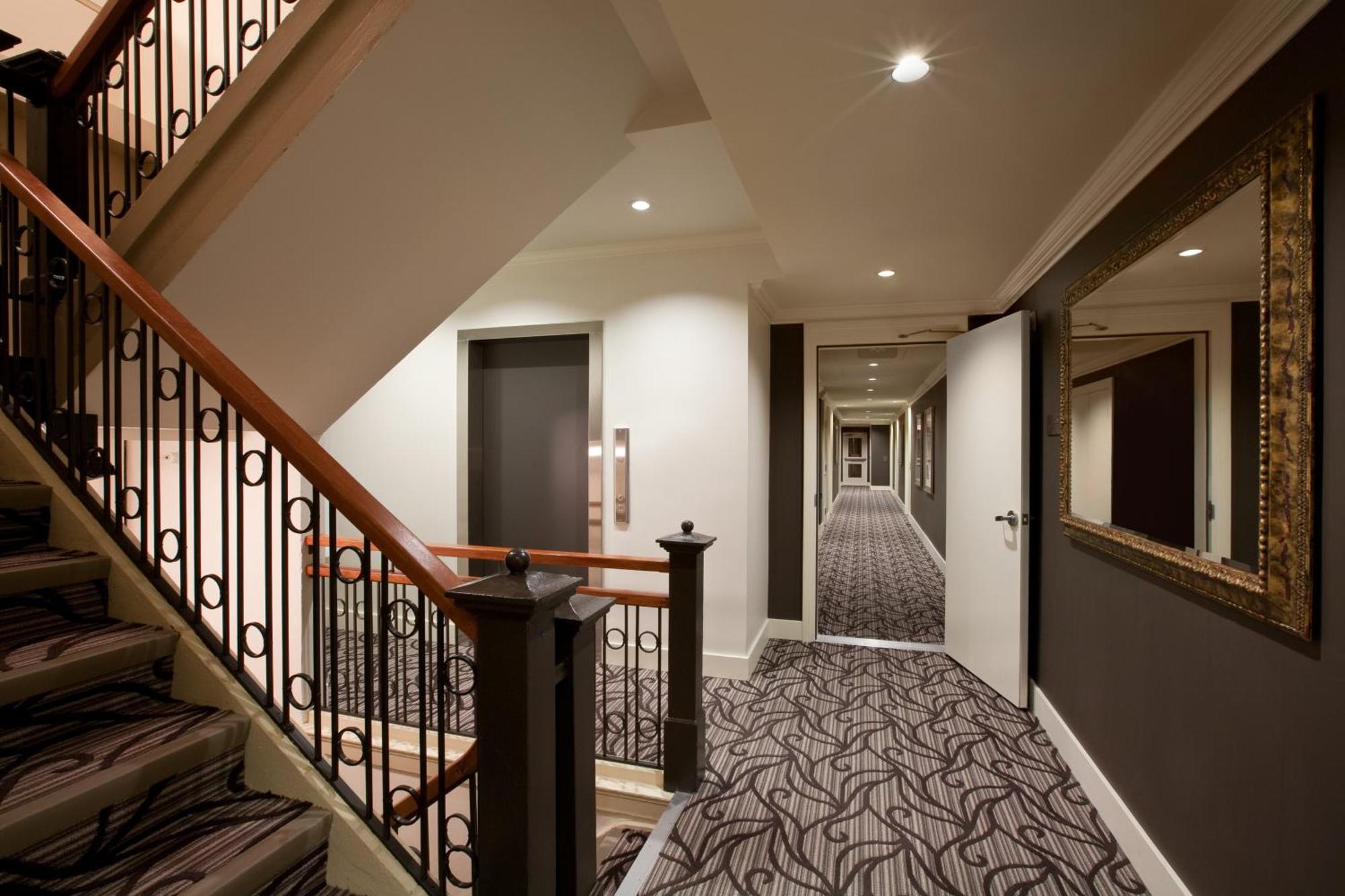 Hotel Rialto Victoria Ngoại thất bức ảnh